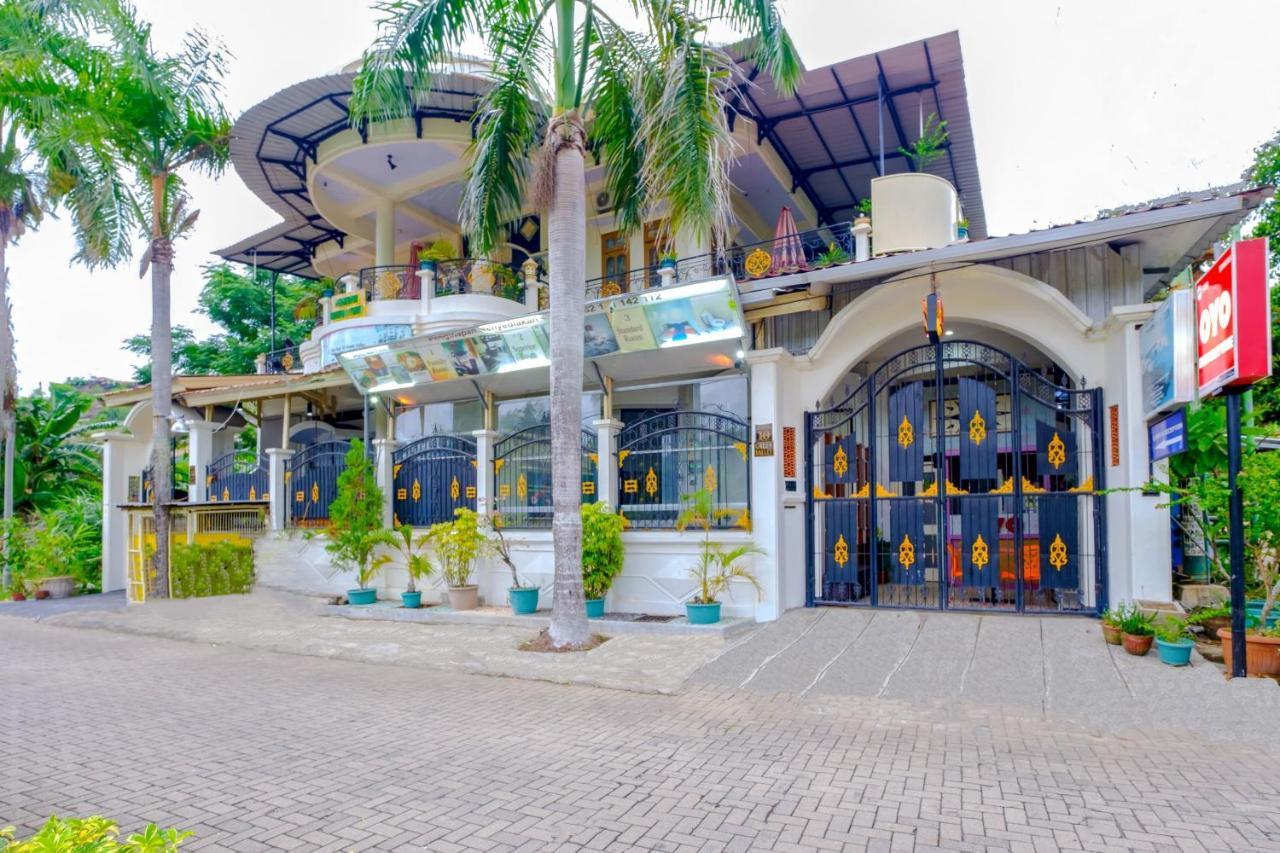 Oyo 3088 Green Valley House Senggigi Esterno foto