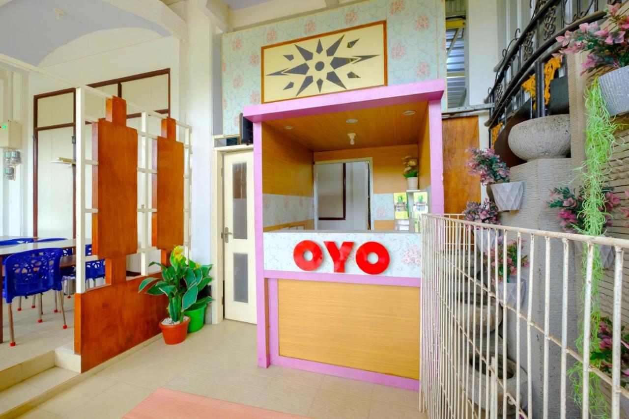 Oyo 3088 Green Valley House Senggigi Esterno foto