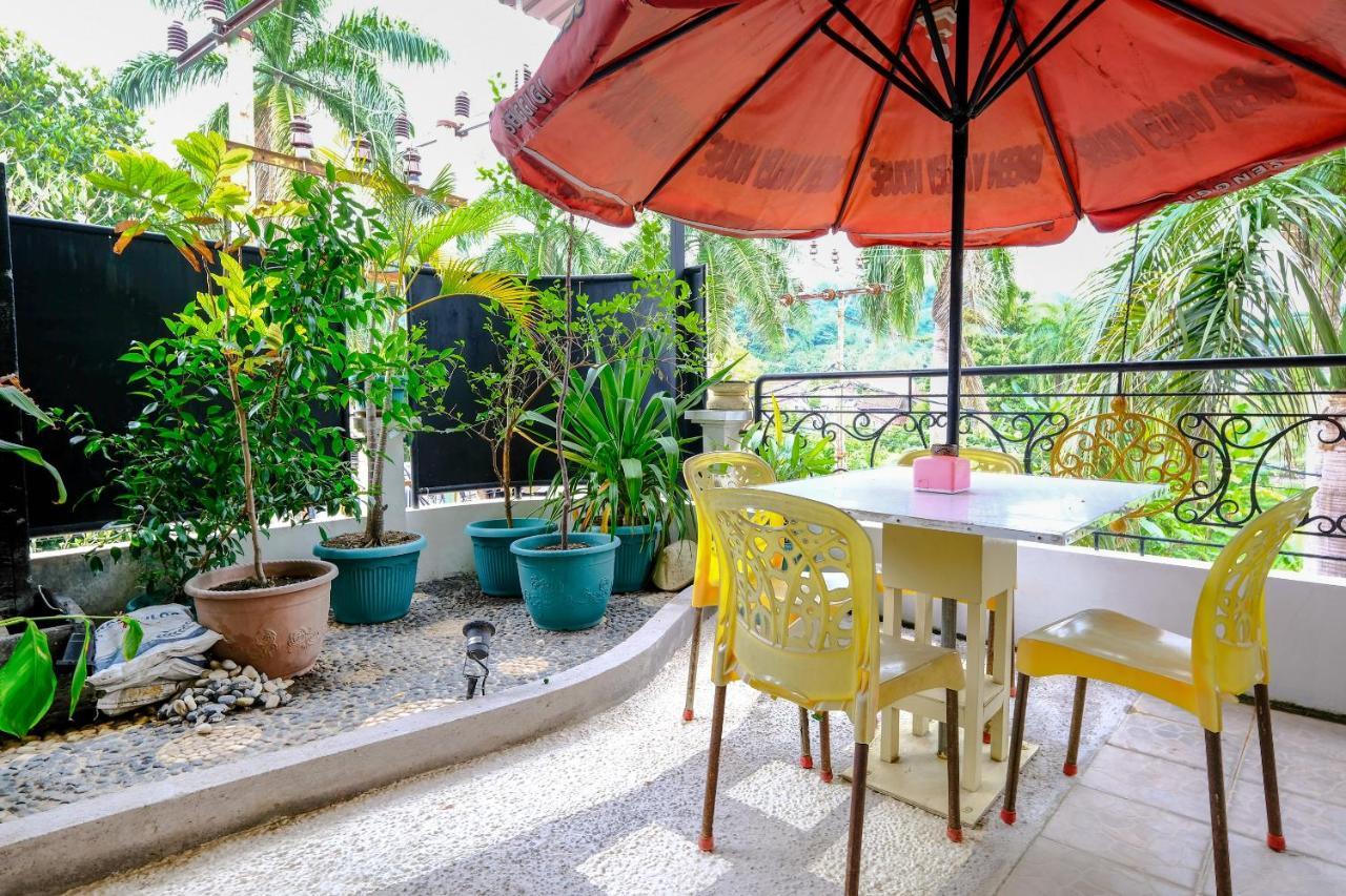 Oyo 3088 Green Valley House Senggigi Esterno foto