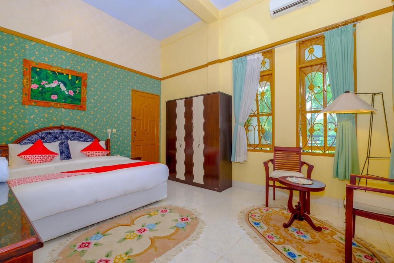 Oyo 3088 Green Valley House Senggigi Esterno foto