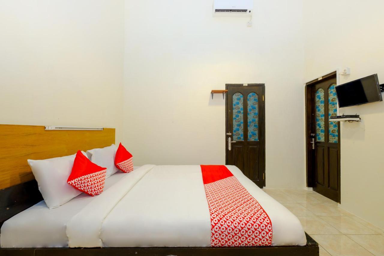 Oyo 3088 Green Valley House Senggigi Esterno foto