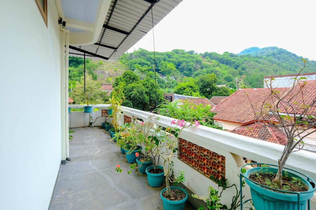 Oyo 3088 Green Valley House Senggigi Esterno foto